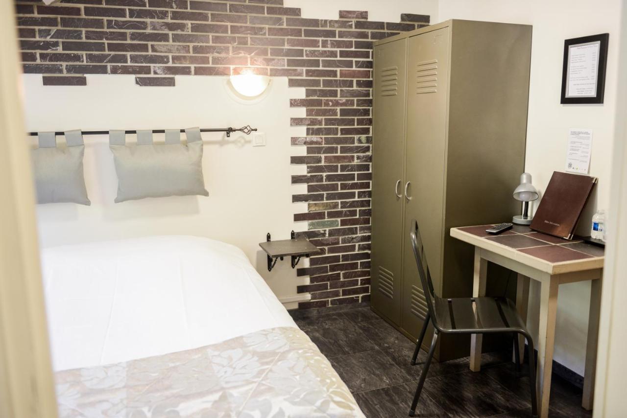 Logis Le Saint Hubert Hotel Haybes Luaran gambar