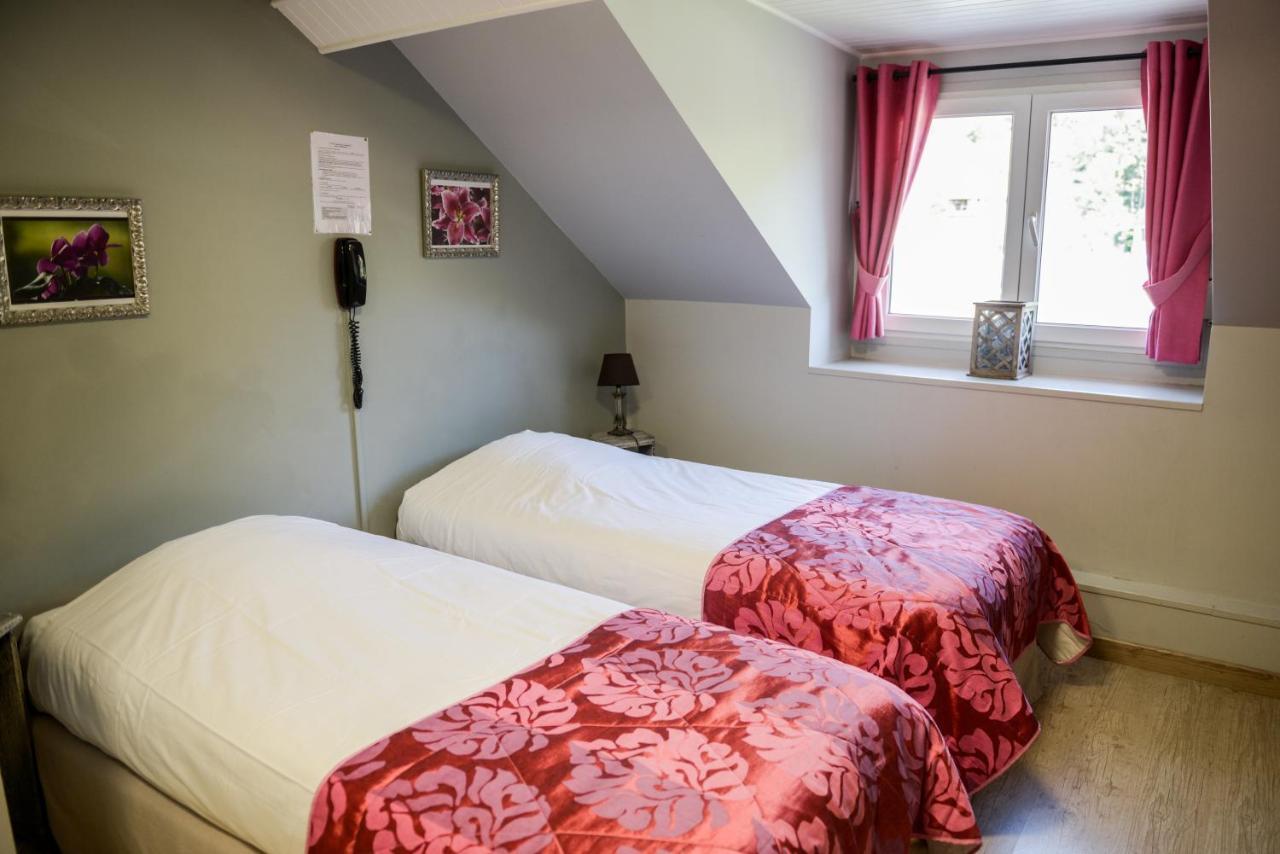 Logis Le Saint Hubert Hotel Haybes Luaran gambar